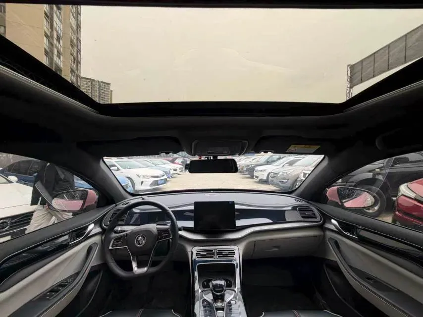 2021 Haval F7 1.5T 169HP L4 7DCT,autocango,china used car exporter,china ev exporter,chinese used car exporter,chinese used ev exporter