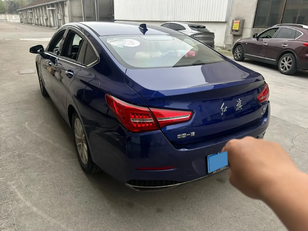 2019 HongQi H5 1.8T 180HP L4 6AT,autocango,china used car exporter,china ev exporter,chinese used car exporter,chinese used ev exporter