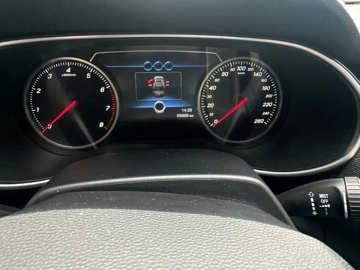 2019 HongQi H5 1.8T 180HP L4 6AT,autocango,china used car exporter,china ev exporter,chinese used car exporter,chinese used ev exporter