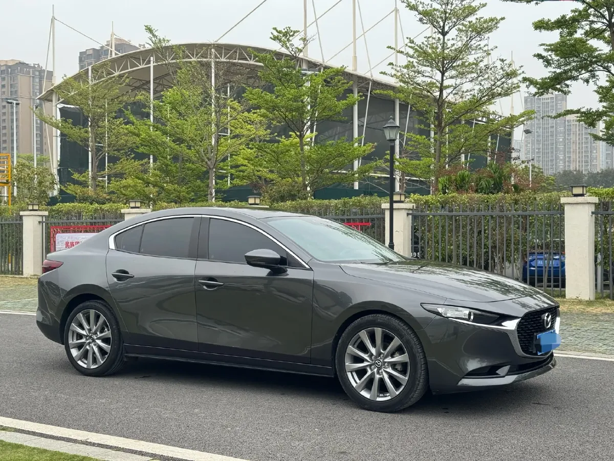 2021 Mazda 3 Axela 2.0L 158HP L4 6AT,autocango,china used car exporter,china ev exporter,chinese used car exporter,chinese used ev exporter