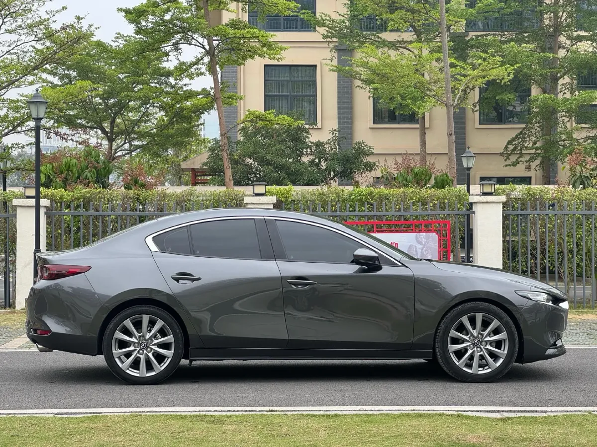 2021 Mazda 3 Axela 2.0L 158HP L4 6AT,autocango,china used car exporter,china ev exporter,chinese used car exporter,chinese used ev exporter