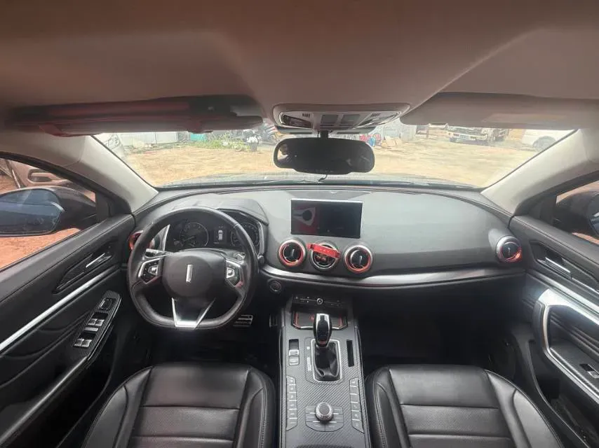 2017 WEY VV5 2.0T 197HP L4 7DCT,autocango,china used car exporter,china ev exporter,chinese used car exporter,chinese used ev exporter