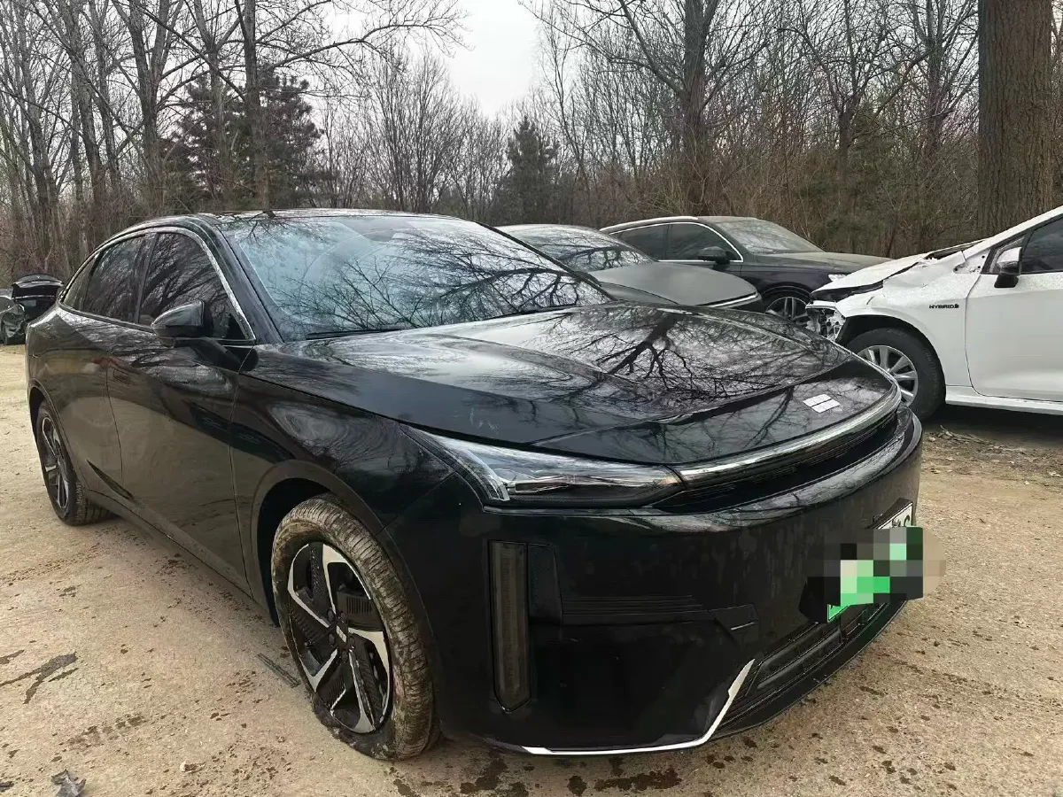 2023 Geely Galaxy L6 1.5T 163HP L4 3DHT PHEV,autocango,china used car exporter,china ev exporter,chinese used car exporter,chinese used ev exporter