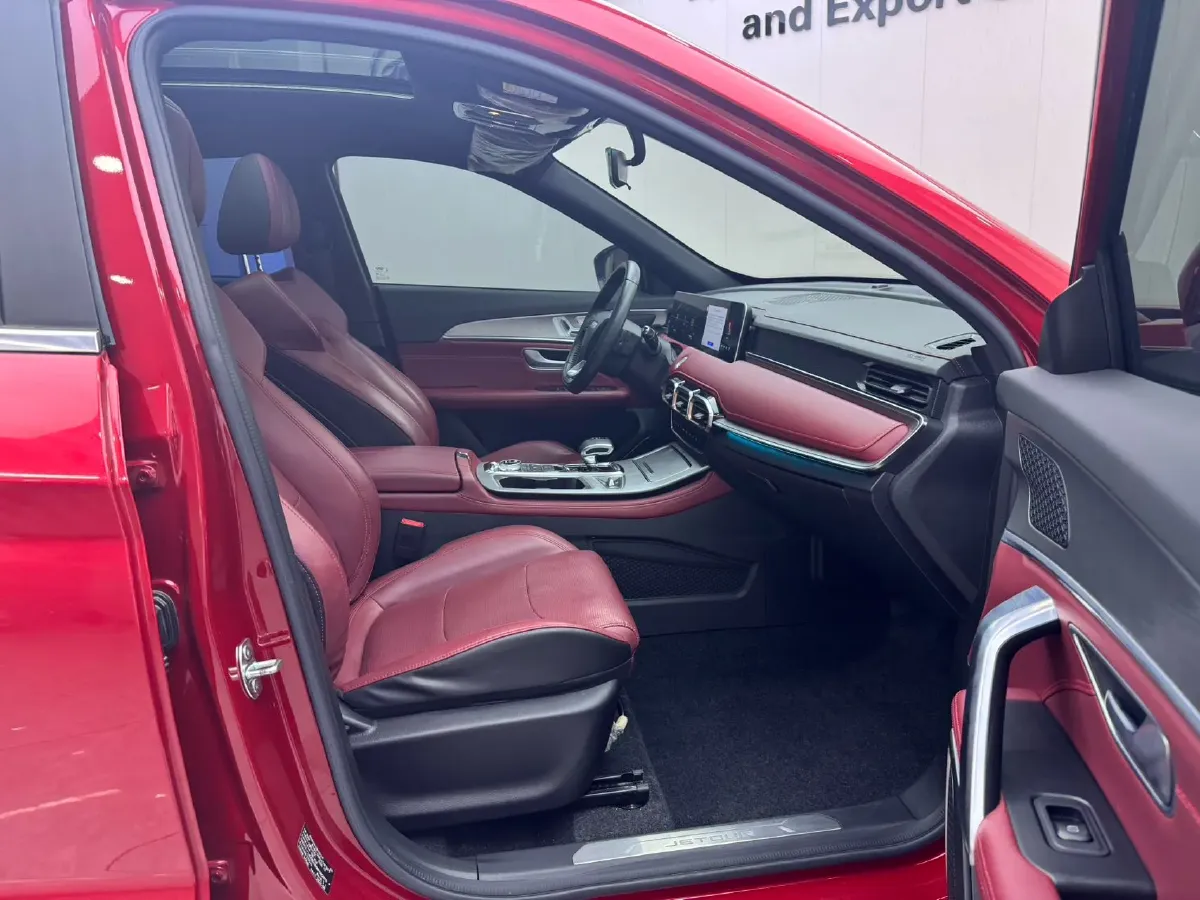 2022 Jetour X70 Plus 1.5T 156HP L4 CVT,autocango,china used car exporter,china ev exporter,chinese used car exporter,chinese used ev exporter