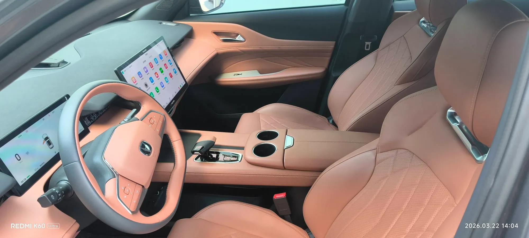 2024 ChangAn UNI-Z 1.5L 98HP L4 E-CVT PHEV 18.4KWH,autocango,china used car exporter,china ev exporter,chinese used car exporter,chinese used ev exporter