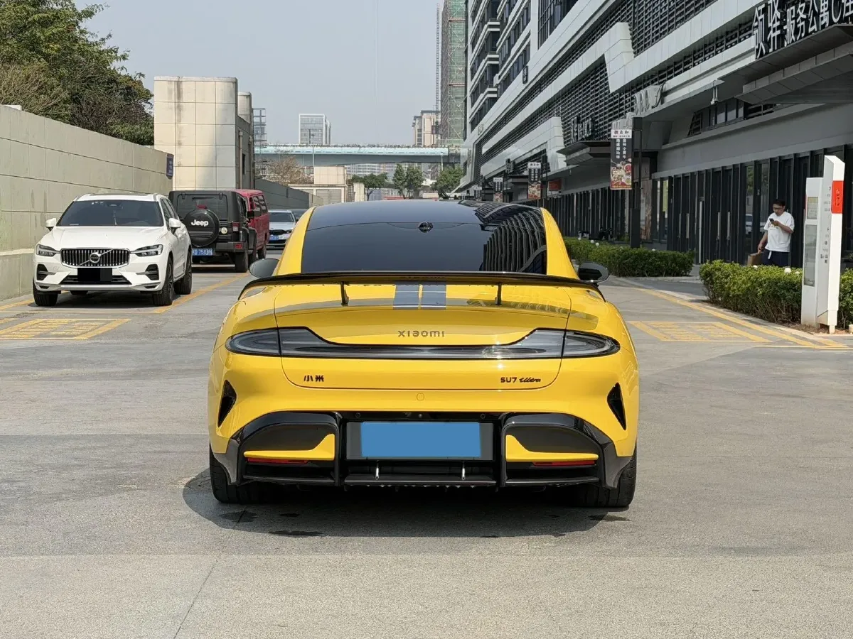 2025 MI SU7 Ultra BEV 93.7KWH,autocango,china used car exporter,china ev exporter,chinese used car exporter,chinese used ev exporter