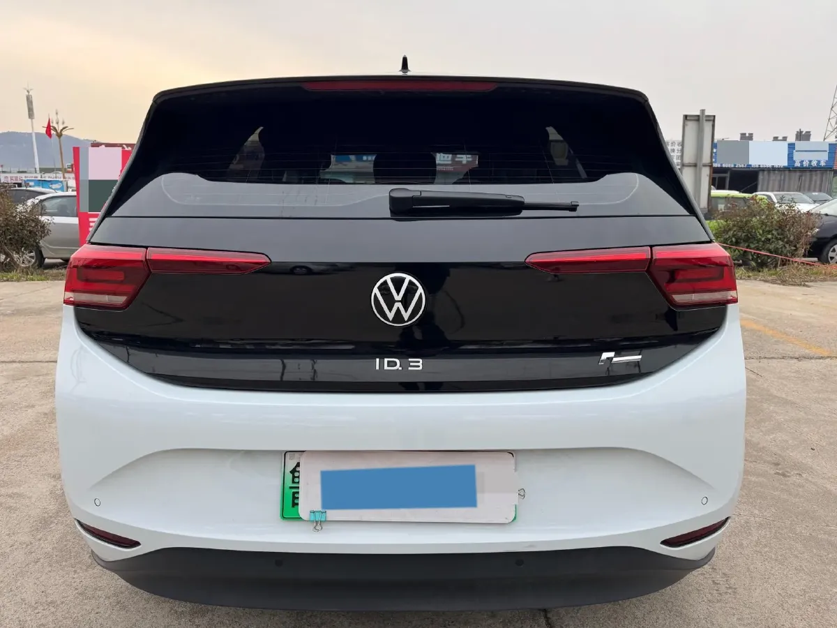 2023 Volkswagen ID.3 BEV 52.8KWH,autocango,china used car exporter,china ev exporter,chinese used car exporter,chinese used ev exporter