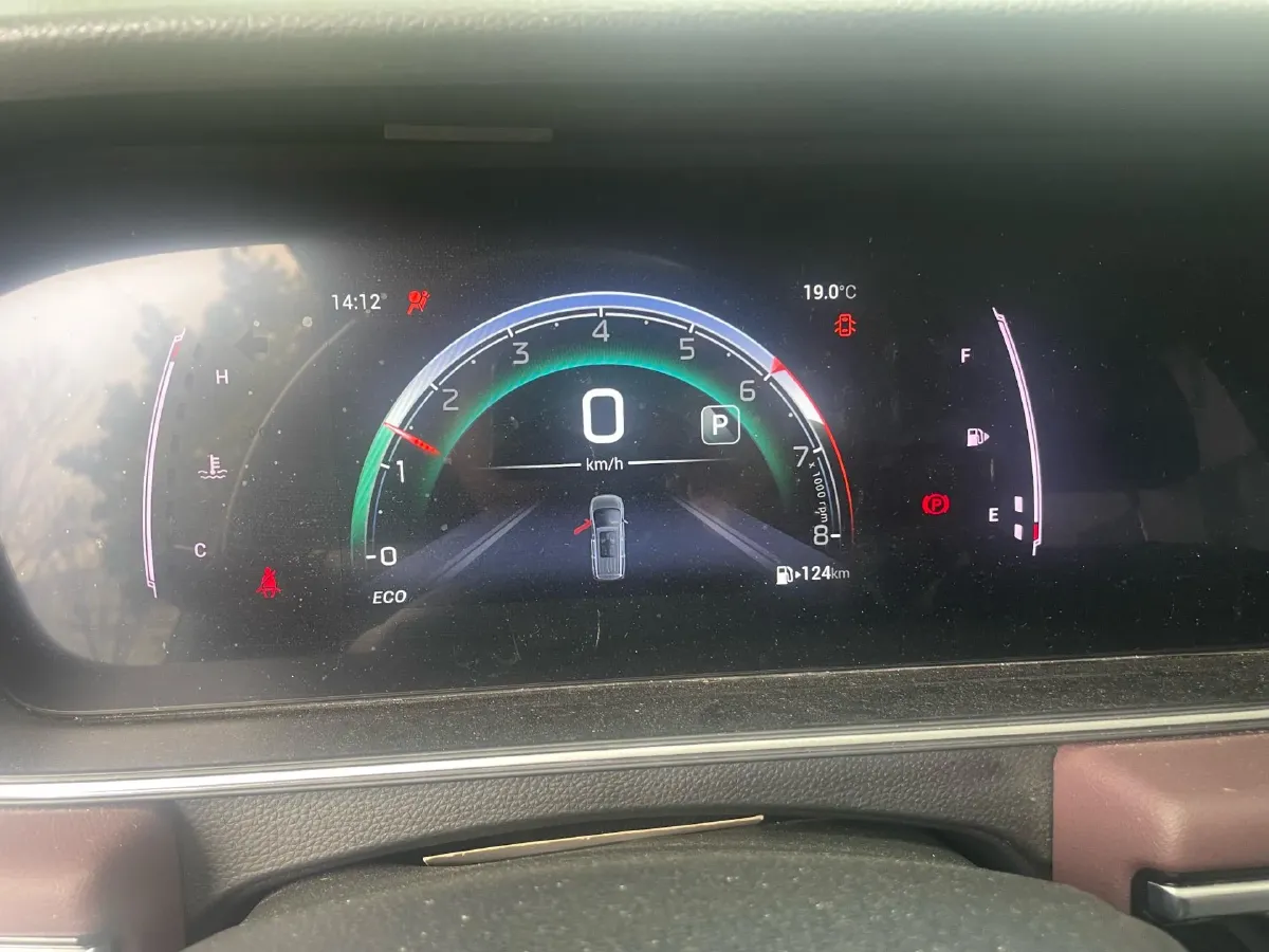 2023 GAC Trumpchi M6 1.5T 177HP L4 7DCT,autocango,china used car exporter,china ev exporter,chinese used car exporter,chinese used ev exporter