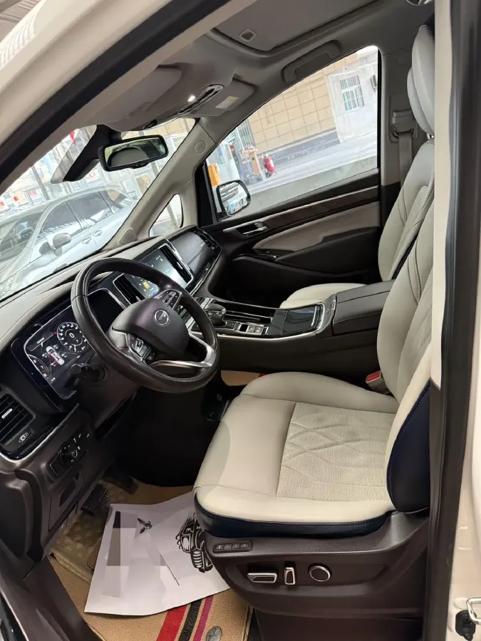 2021 GAC Trumpchi M8 2.0T 252HP L4 8AT,autocango,china used car exporter,china ev exporter,chinese used car exporter,chinese used ev exporter