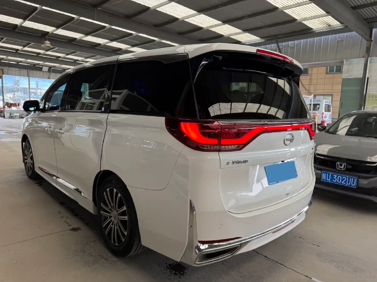 2021 GAC Trumpchi M8 2.0T 252HP L4 8AT,autocango,china used car exporter,china ev exporter,chinese used car exporter,chinese used ev exporter