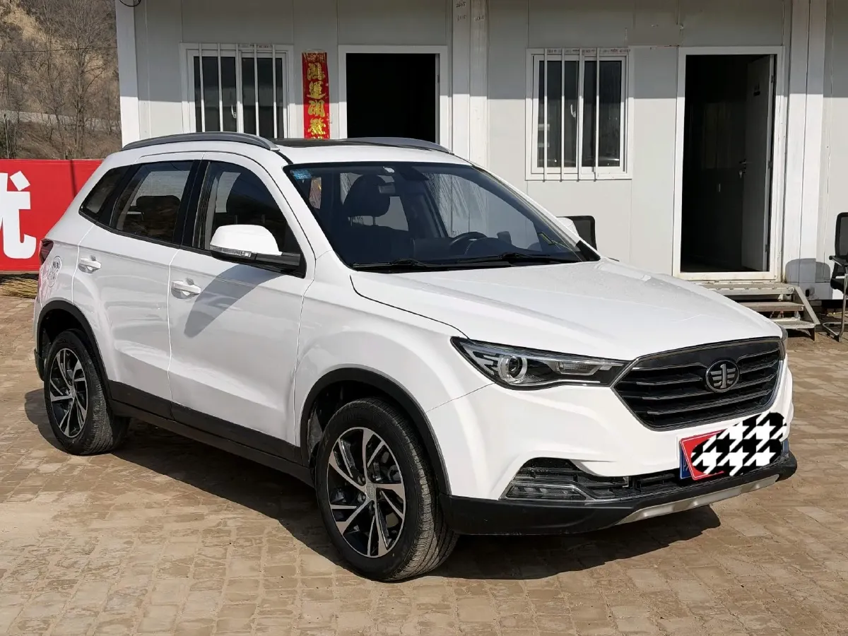2019 Bestune X40 1.6L 114HP L4 6AT,autocango,china used car exporter,china ev exporter,chinese used car exporter,chinese used ev exporter
