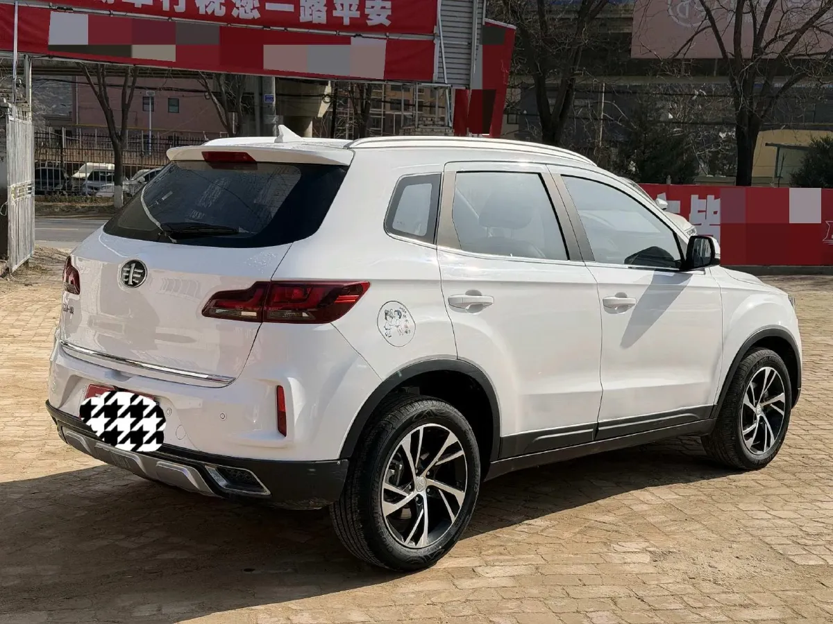 2019 Bestune X40 1.6L 114HP L4 6AT,autocango,china used car exporter,china ev exporter,chinese used car exporter,chinese used ev exporter