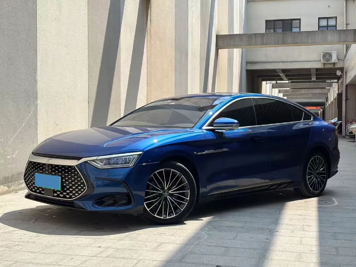 2022 Volkswagen Tiguan L 2.0T 186HP L4 7DCT,autocango,china used car exporter,china ev exporter,chinese used car exporter,chinese used ev exporter