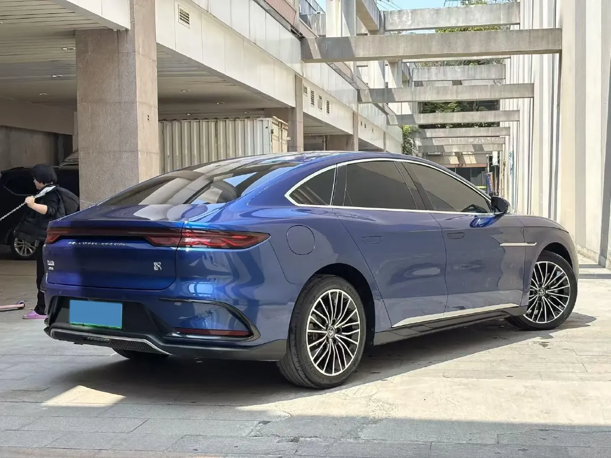 2022 Volkswagen Tiguan L 2.0T 186HP L4 7DCT,autocango,china used car exporter,china ev exporter,chinese used car exporter,chinese used ev exporter