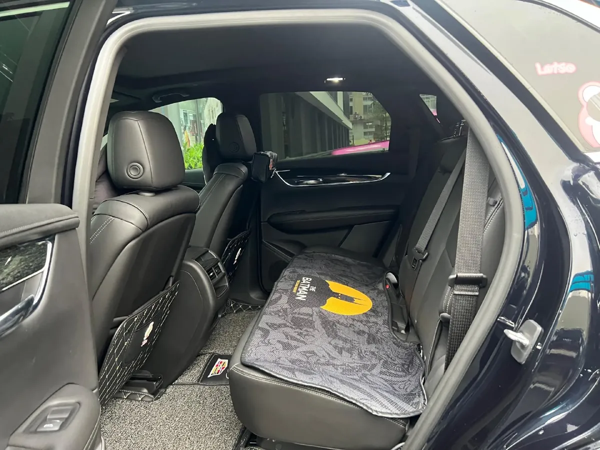 2020 Cadillac XT5 2.0T 237HP L4 9AT,autocango,china used car exporter,china ev exporter,chinese used car exporter,chinese used ev exporter