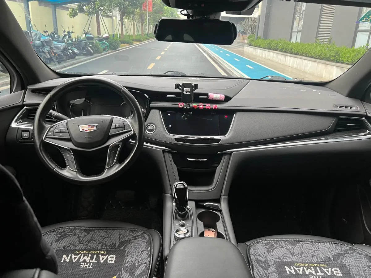 2020 Cadillac XT5 2.0T 237HP L4 9AT,autocango,china used car exporter,china ev exporter,chinese used car exporter,chinese used ev exporter