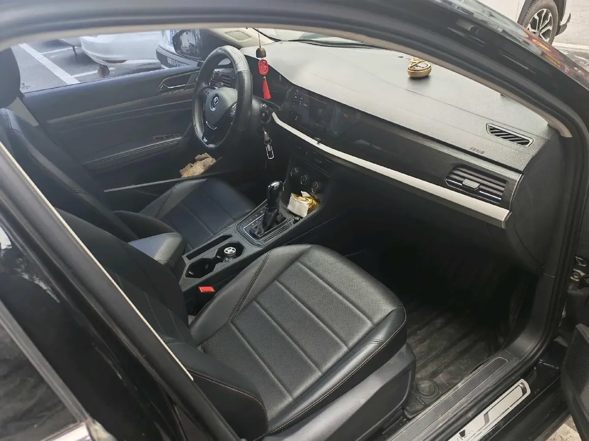 2021 Volkswagen Lavida 1.5L 113HP L4 6AT,autocango,china used car exporter,china ev exporter,chinese used car exporter,chinese used ev exporter