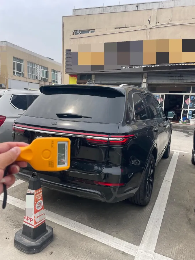 2020 Li ONE Range Extended 131HP REEV 40.5KWH,autocango,china used car exporter,china ev exporter,chinese used car exporter,chinese used ev exporter