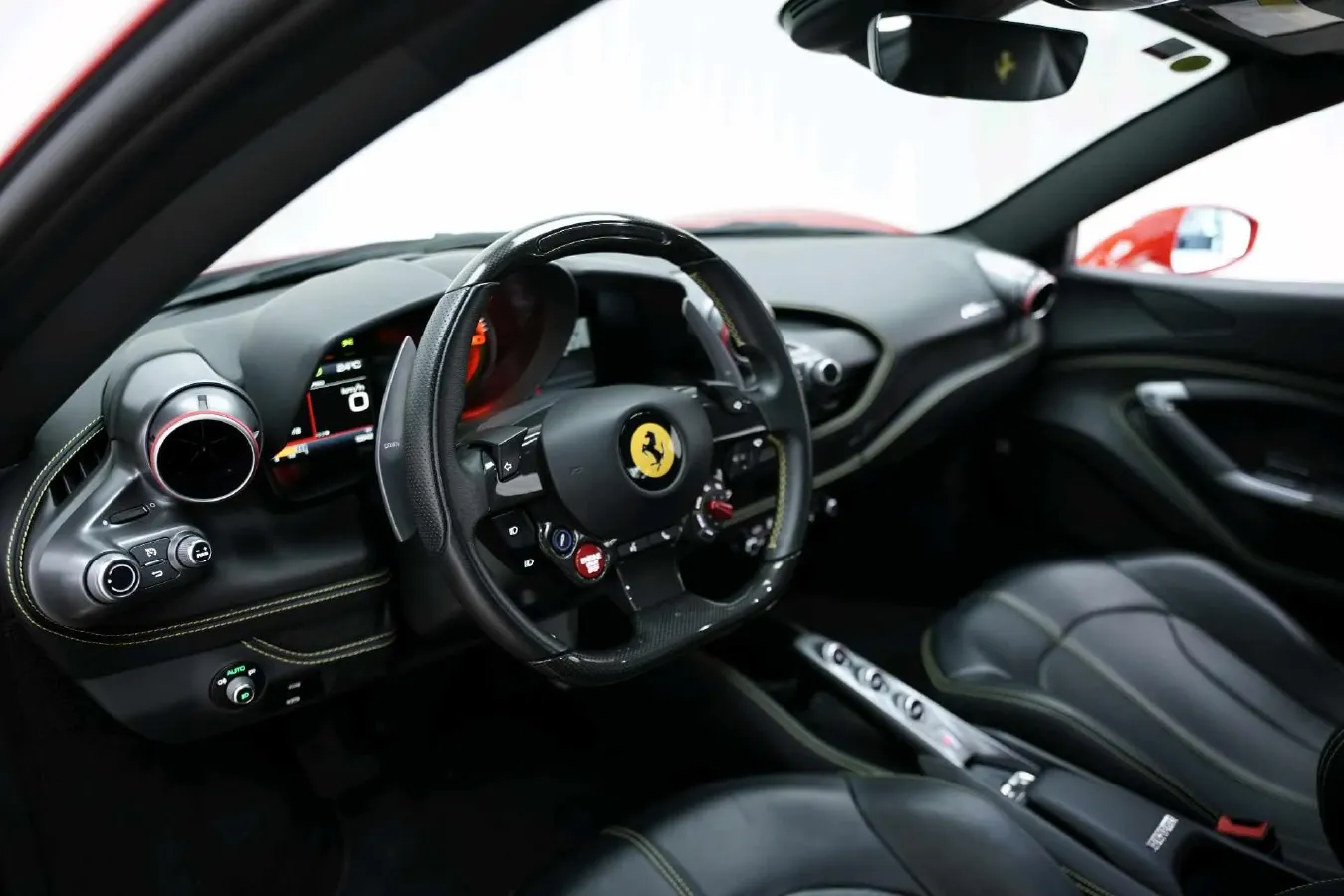 2019 Aston Martin DB11 5.2T 639HP V12 8AT,autocango,china used car exporter,china ev exporter,chinese used car exporter,chinese used ev exporter