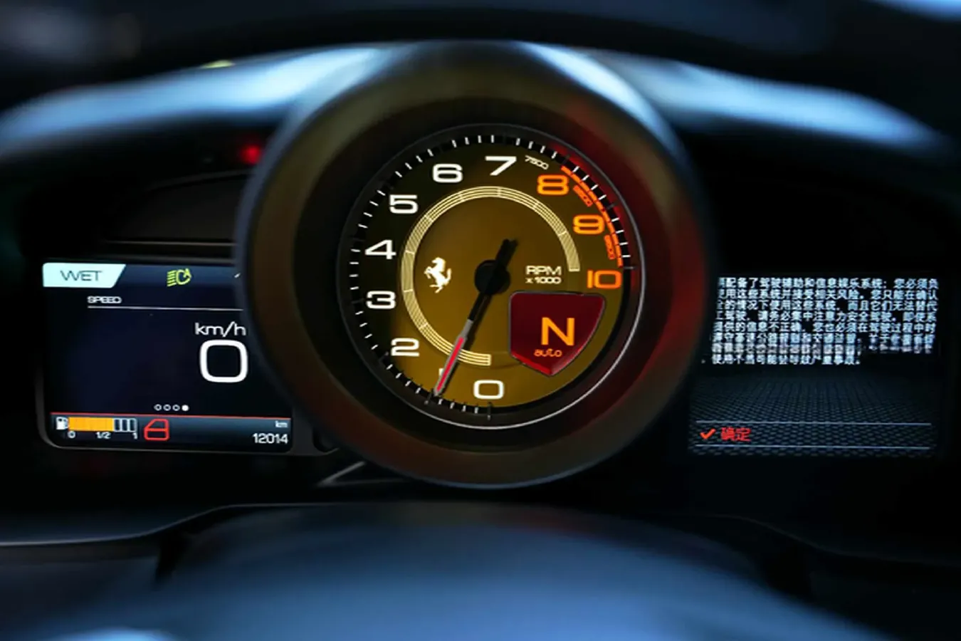 2019 Aston Martin DB11 5.2T 639HP V12 8AT,autocango,china used car exporter,china ev exporter,chinese used car exporter,chinese used ev exporter