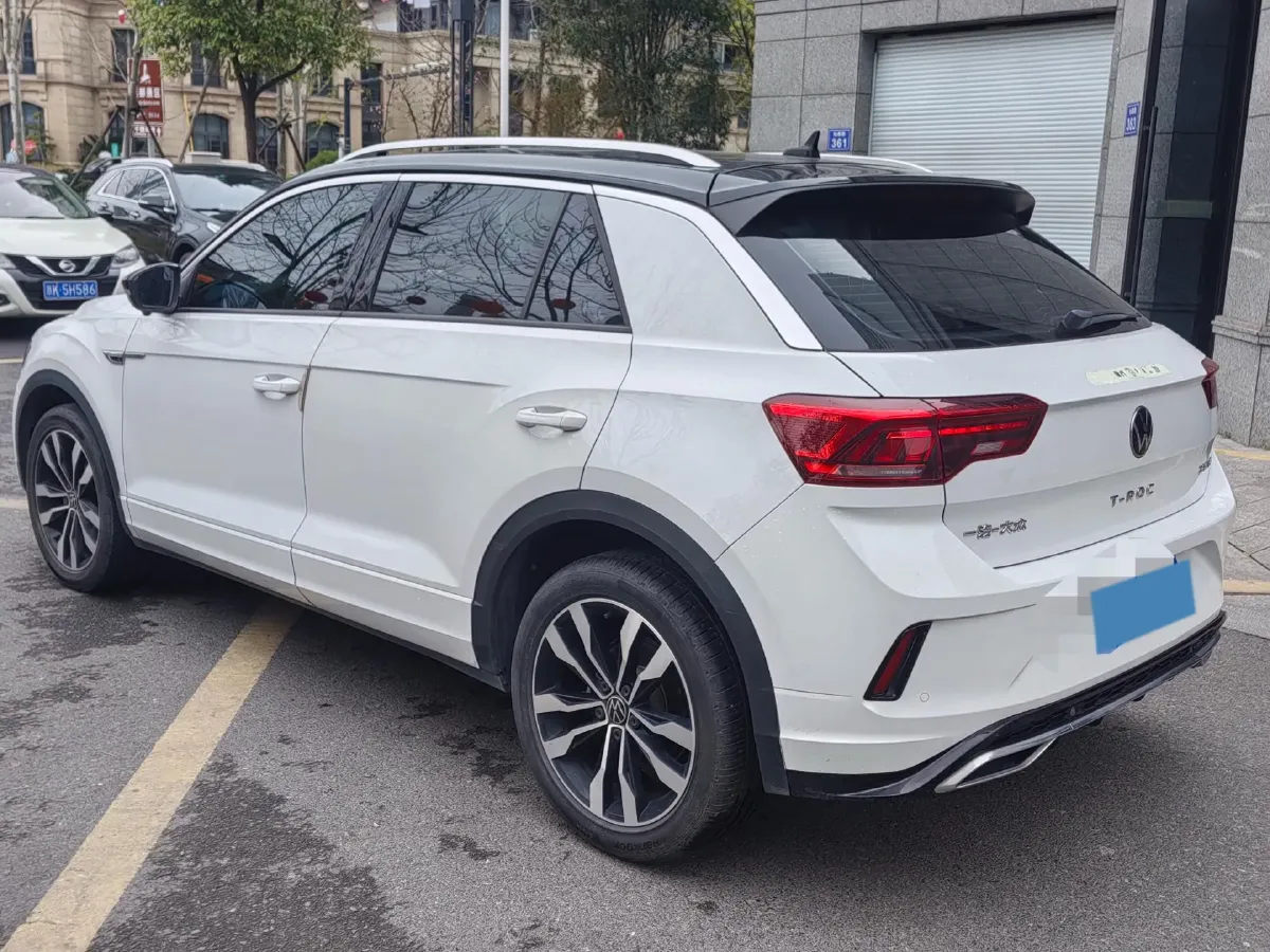 2022 Volkswagen T-Roc 1.4T 150HP L4 7DCT,autocango,china used car exporter,china ev exporter,chinese used car exporter,chinese used ev exporter