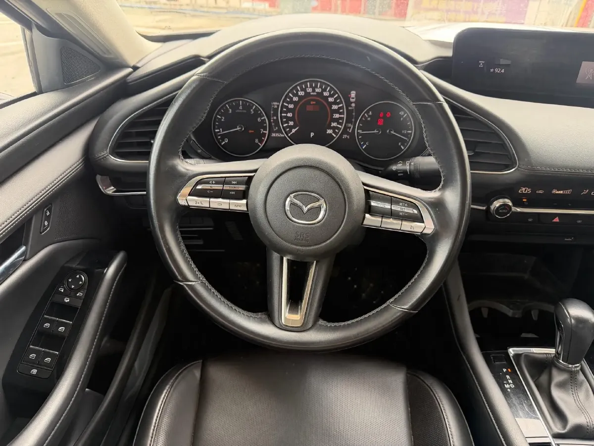 2020 Mazda 3 Axela 2.0L 158HP L4 6AT,autocango,china used car exporter,china ev exporter,chinese used car exporter,chinese used ev exporter