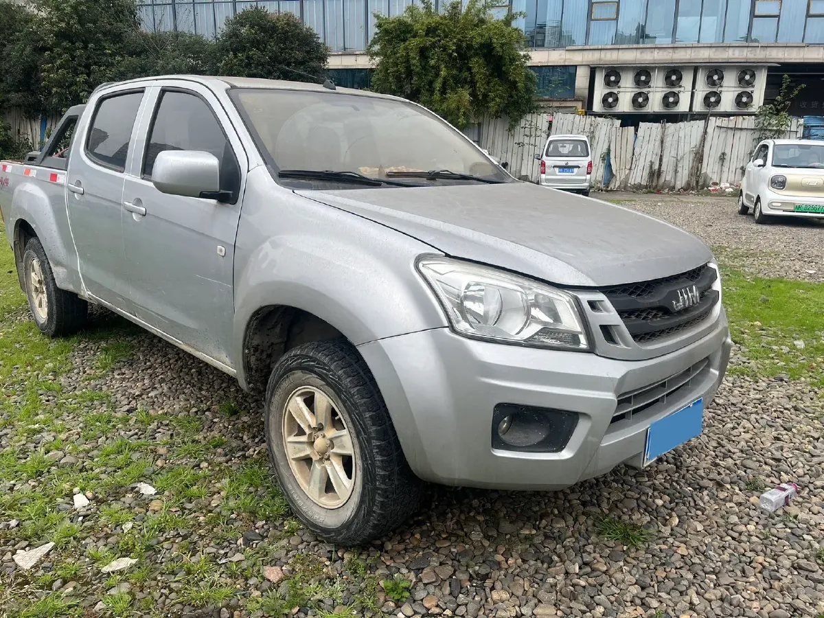 2018 Isuzu RE-MAX Jim 2.8T 116HP L4 5MT,autocango,china used car exporter,china ev exporter,chinese used car exporter,chinese used ev exporter