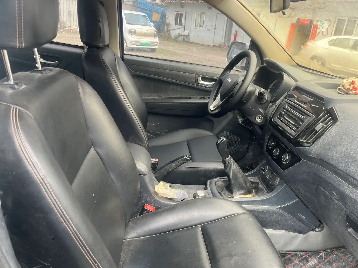 2018 Isuzu RE-MAX Jim 2.8T 116HP L4 5MT,autocango,china used car exporter,china ev exporter,chinese used car exporter,chinese used ev exporter