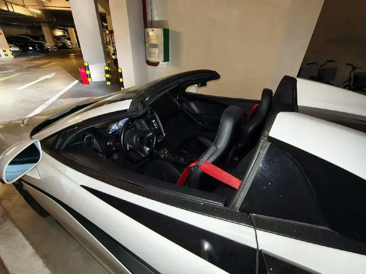 2019 McLaren 570 3.8T 570HP V8 7DCT,autocango,china used car exporter,china ev exporter,chinese used car exporter,chinese used ev exporter