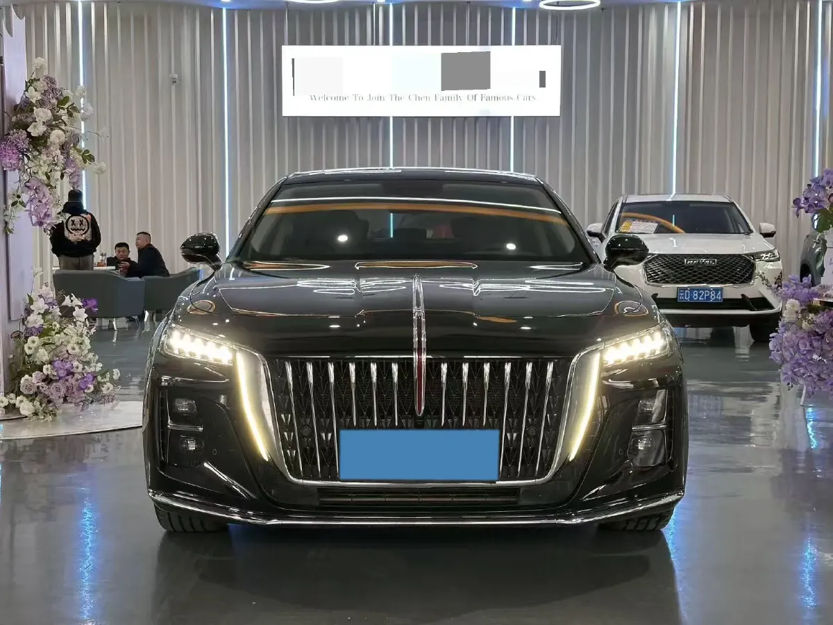 2023 HongQi H5 2.0T 224HP L4 8AT,autocango,china used car exporter,china ev exporter,chinese used car exporter,chinese used ev exporter
