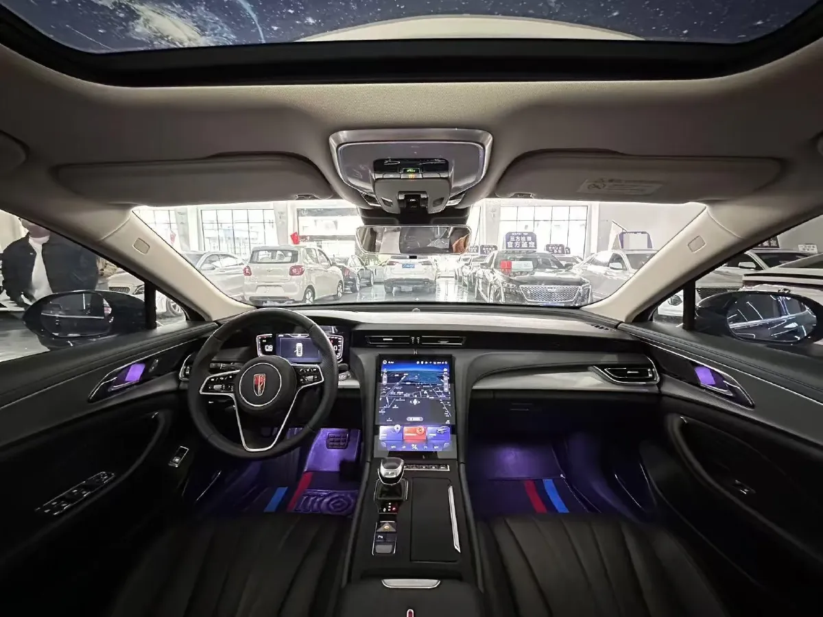 2023 HongQi H5 2.0T 224HP L4 8AT,autocango,china used car exporter,china ev exporter,chinese used car exporter,chinese used ev exporter