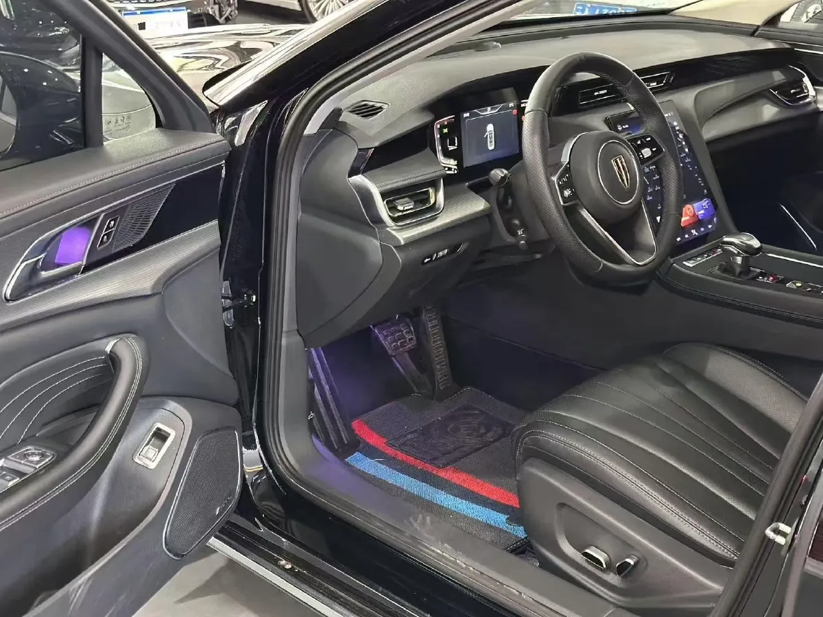 2023 HongQi H5 2.0T 224HP L4 8AT,autocango,china used car exporter,china ev exporter,chinese used car exporter,chinese used ev exporter