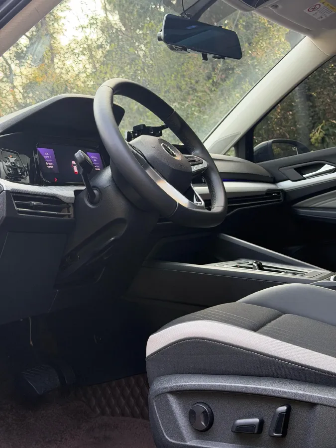 2021 Volkswagen Golf 1.4T 150HP L4 7DCT,autocango,china used car exporter,china ev exporter,chinese used car exporter,chinese used ev exporter