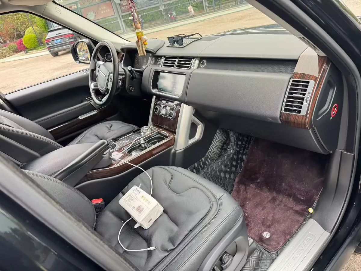 2017 Land Rover Range Rover 3.0T 340HP V6 8AT,autocango,china used car exporter,china ev exporter,chinese used car exporter,chinese used ev exporter