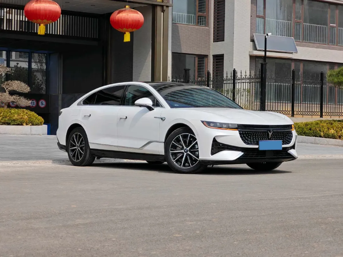2024 Voyah ZhuiGuang 1.5T 136HP L4 PHEV 43KWH,autocango,china used car exporter,china ev exporter,chinese used car exporter,chinese used ev exporter