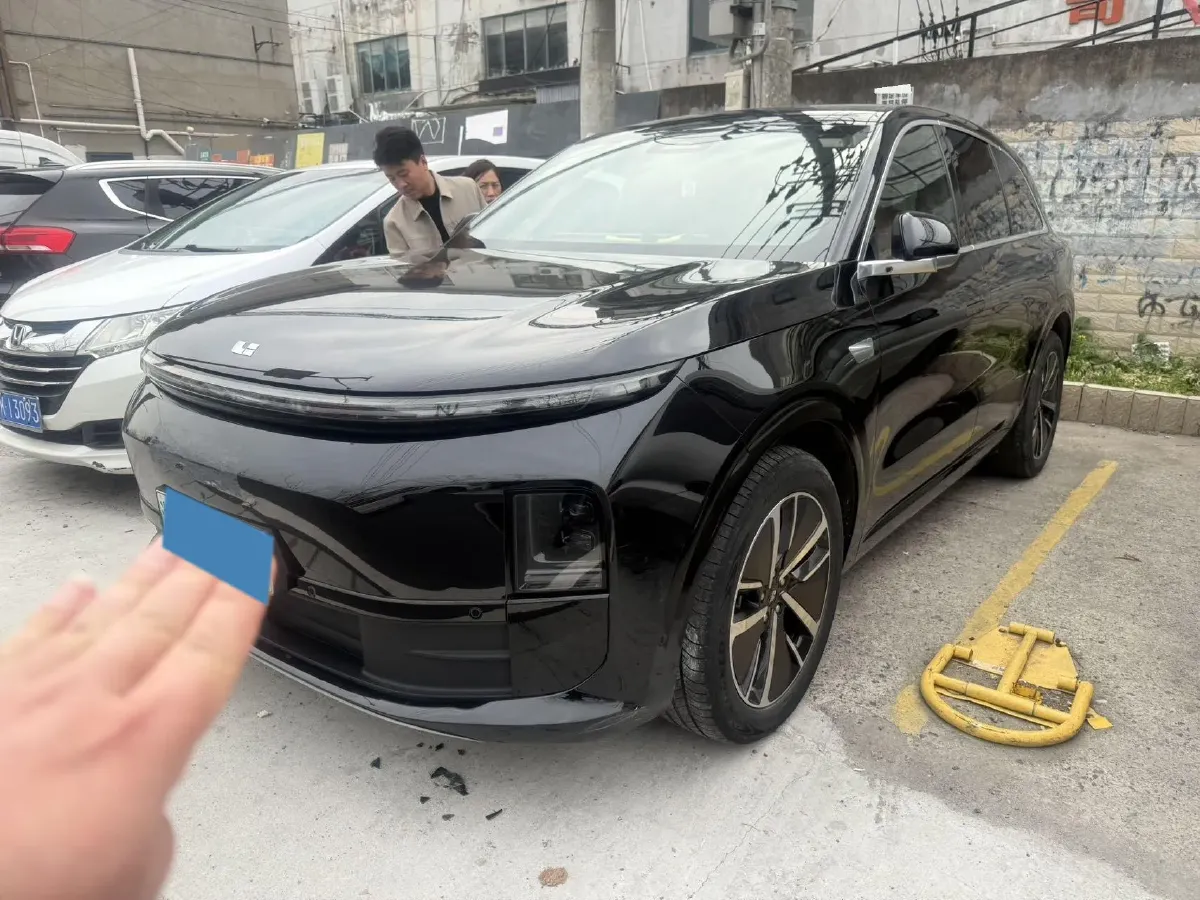 2024 Li L6 Range Extended 154HP L4 REEV 36.8KWH,autocango,china used car exporter,china ev exporter,chinese used car exporter,chinese used ev exporter