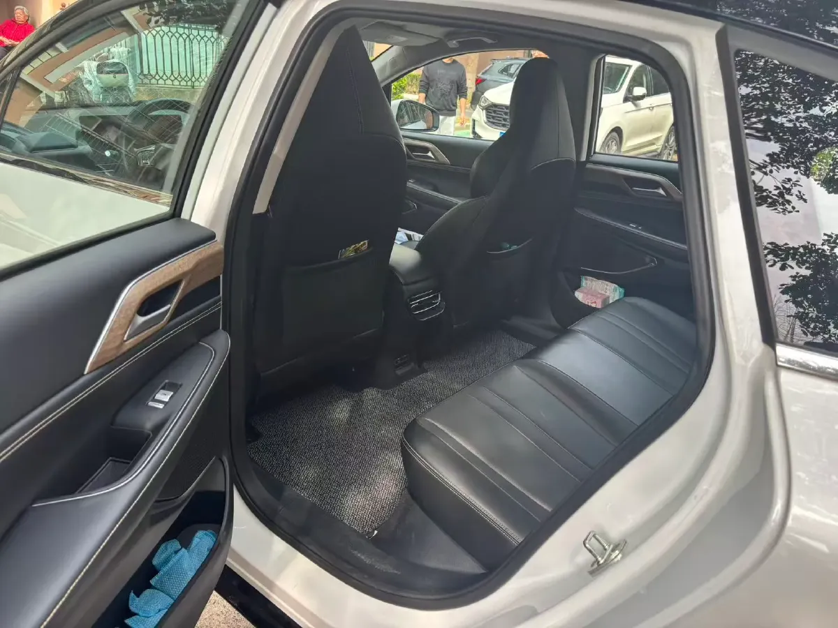 2022 Xpeng P5 BEV 55.9KWH,autocango,china used car exporter,china ev exporter,chinese used car exporter,chinese used ev exporter