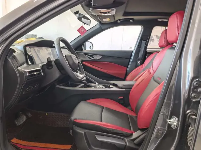 2022 ChangAn CS35 Plus 1.4T 160HP L4 7DCT,autocango,china used car exporter,china ev exporter,chinese used car exporter,chinese used ev exporter