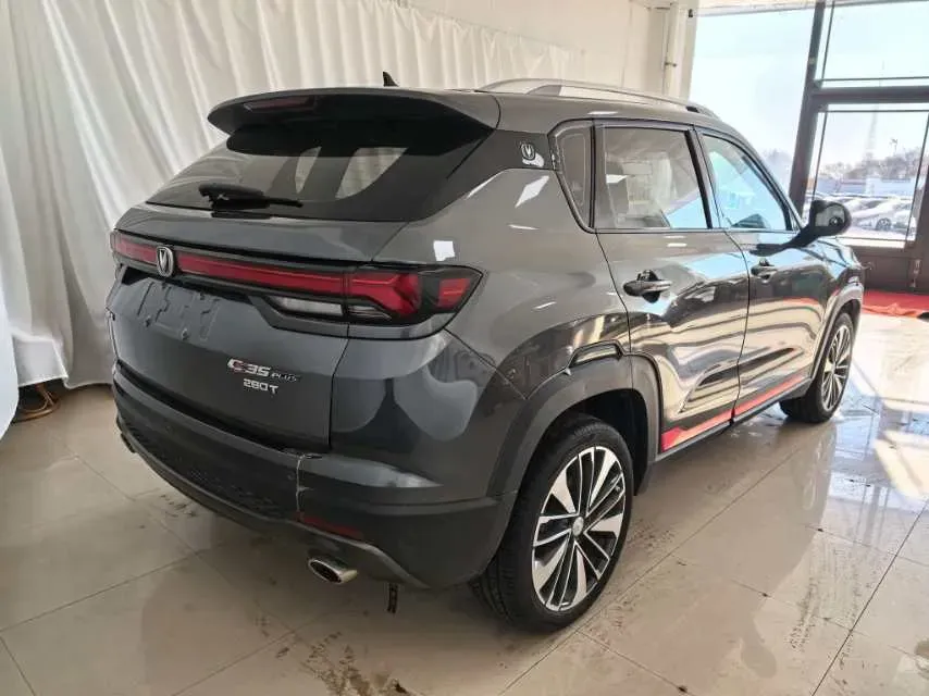 2022 ChangAn CS35 Plus 1.4T 160HP L4 7DCT,autocango,china used car exporter,china ev exporter,chinese used car exporter,chinese used ev exporter