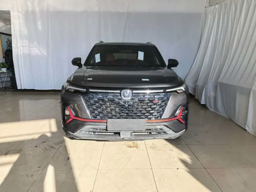 2022 ChangAn CS35 Plus 1.4T 160HP L4 7DCT,autocango,china used car exporter,china ev exporter,chinese used car exporter,chinese used ev exporter