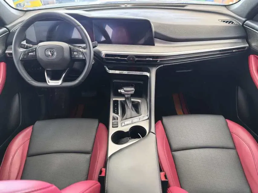 2022 ChangAn CS35 Plus 1.4T 160HP L4 7DCT,autocango,china used car exporter,china ev exporter,chinese used car exporter,chinese used ev exporter