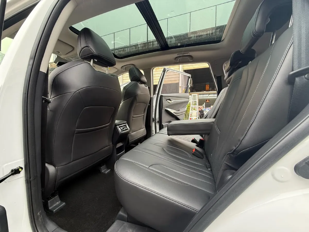 2021 ChangAn CS75 Plus 1.5T 178HP L4 6AT,autocango,china used car exporter,china ev exporter,chinese used car exporter,chinese used ev exporter