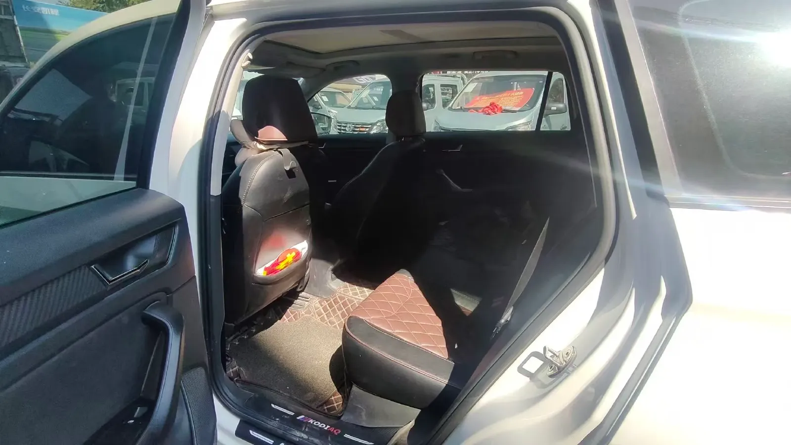 2019 Buick EnvisionPlus 1.5T 169HP L4 7DCT,autocango,china used car exporter,china ev exporter,chinese used car exporter,chinese used ev exporter