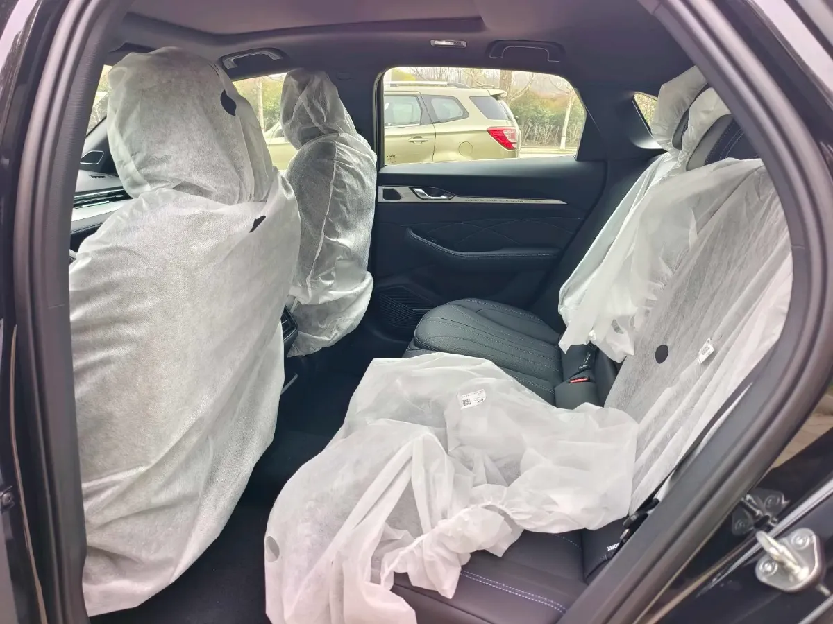 2026 Geely Preface 1.5T 181HP L4 7DCT,autocango,china used car exporter,china ev exporter,chinese used car exporter,chinese used ev exporter