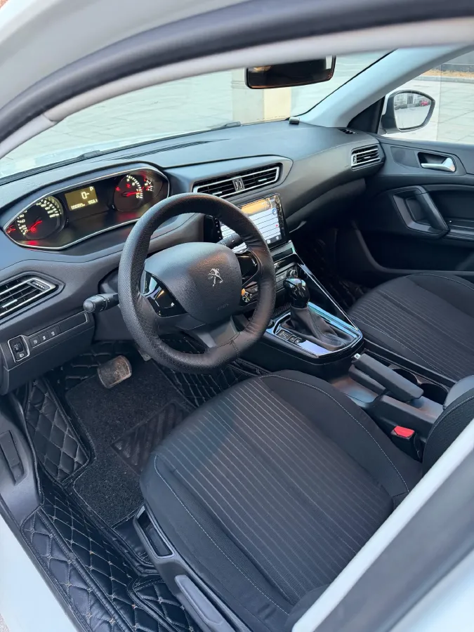 2016 Peugeot 308 1.6L 117HP L4 6AT,autocango,china used car exporter,china ev exporter,chinese used car exporter,chinese used ev exporter