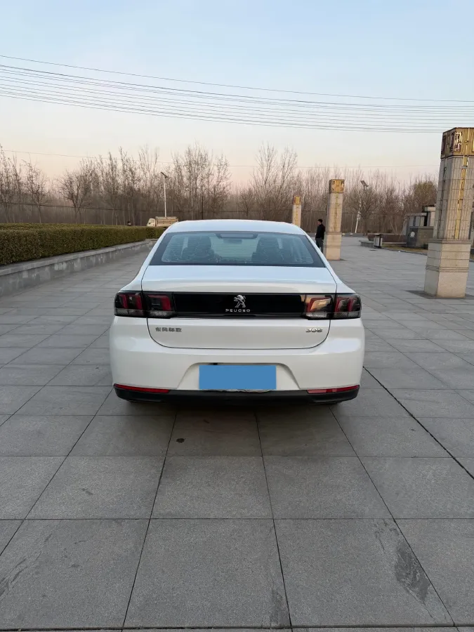 2016 Peugeot 308 1.6L 117HP L4 6AT,autocango,china used car exporter,china ev exporter,chinese used car exporter,chinese used ev exporter