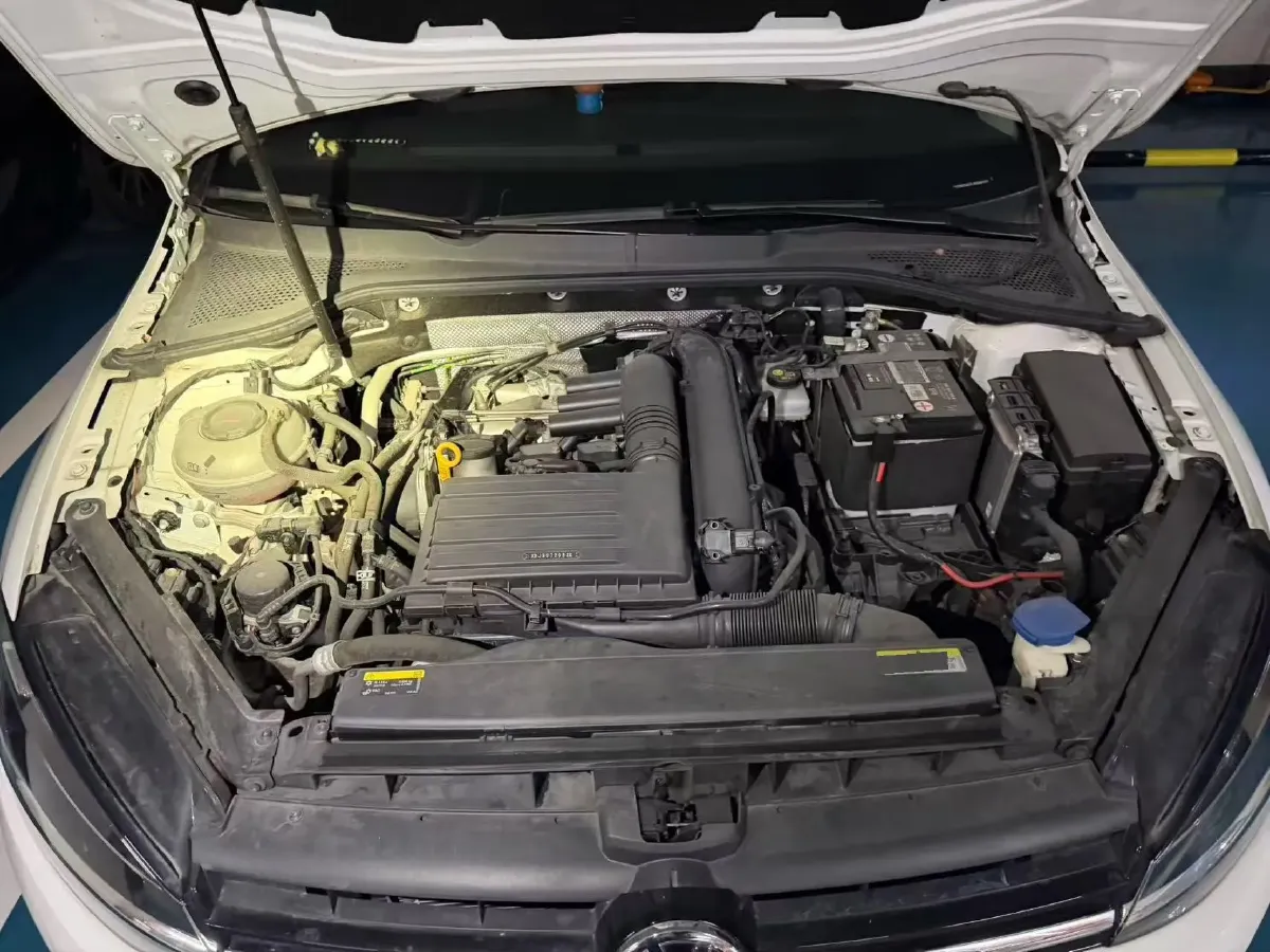 2020 Volkswagen Golf 1.4T 150HP L4 7DCT,autocango,china used car exporter,china ev exporter,chinese used car exporter,chinese used ev exporter