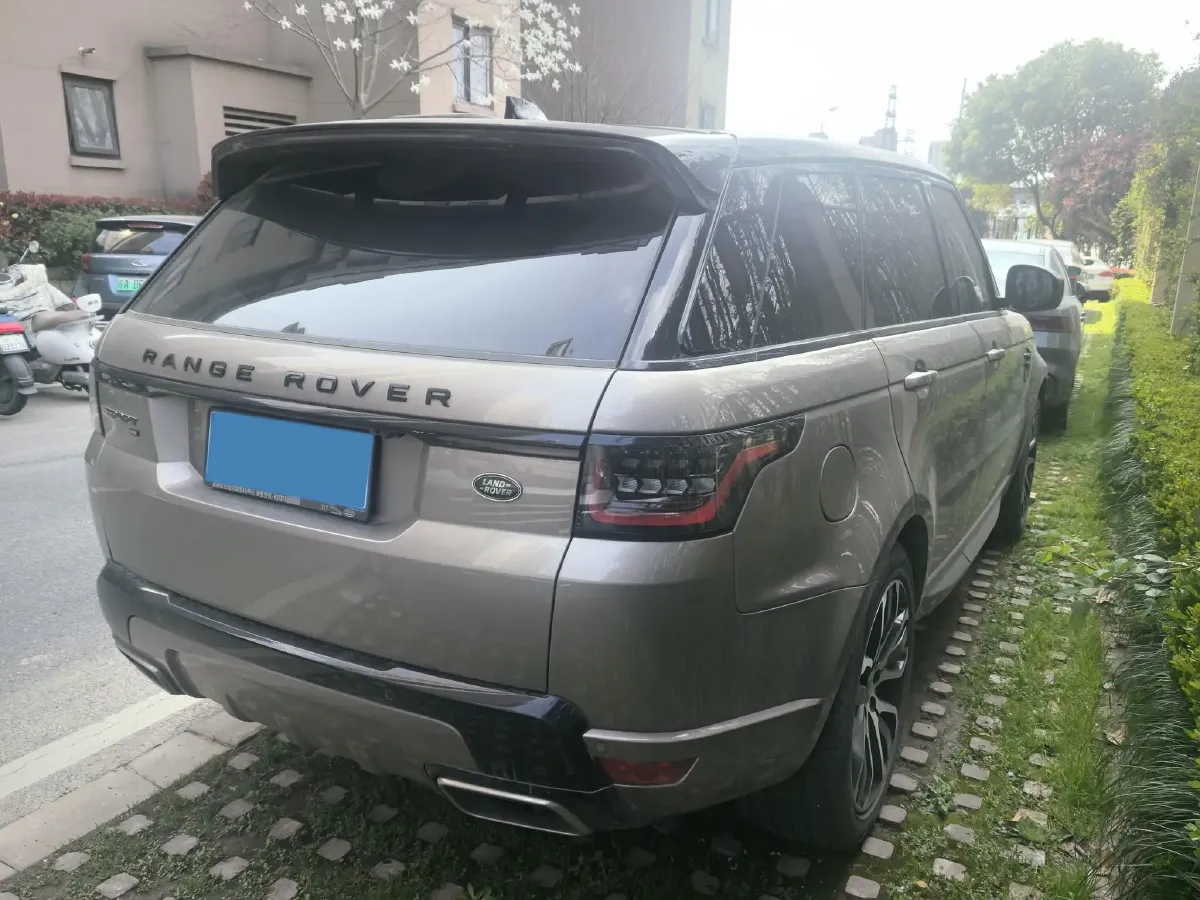 2022 Land Rover Range Rover Sport 3.0T 360HP L6 8AT,autocango,china used car exporter,china ev exporter,chinese used car exporter,chinese used ev exporter