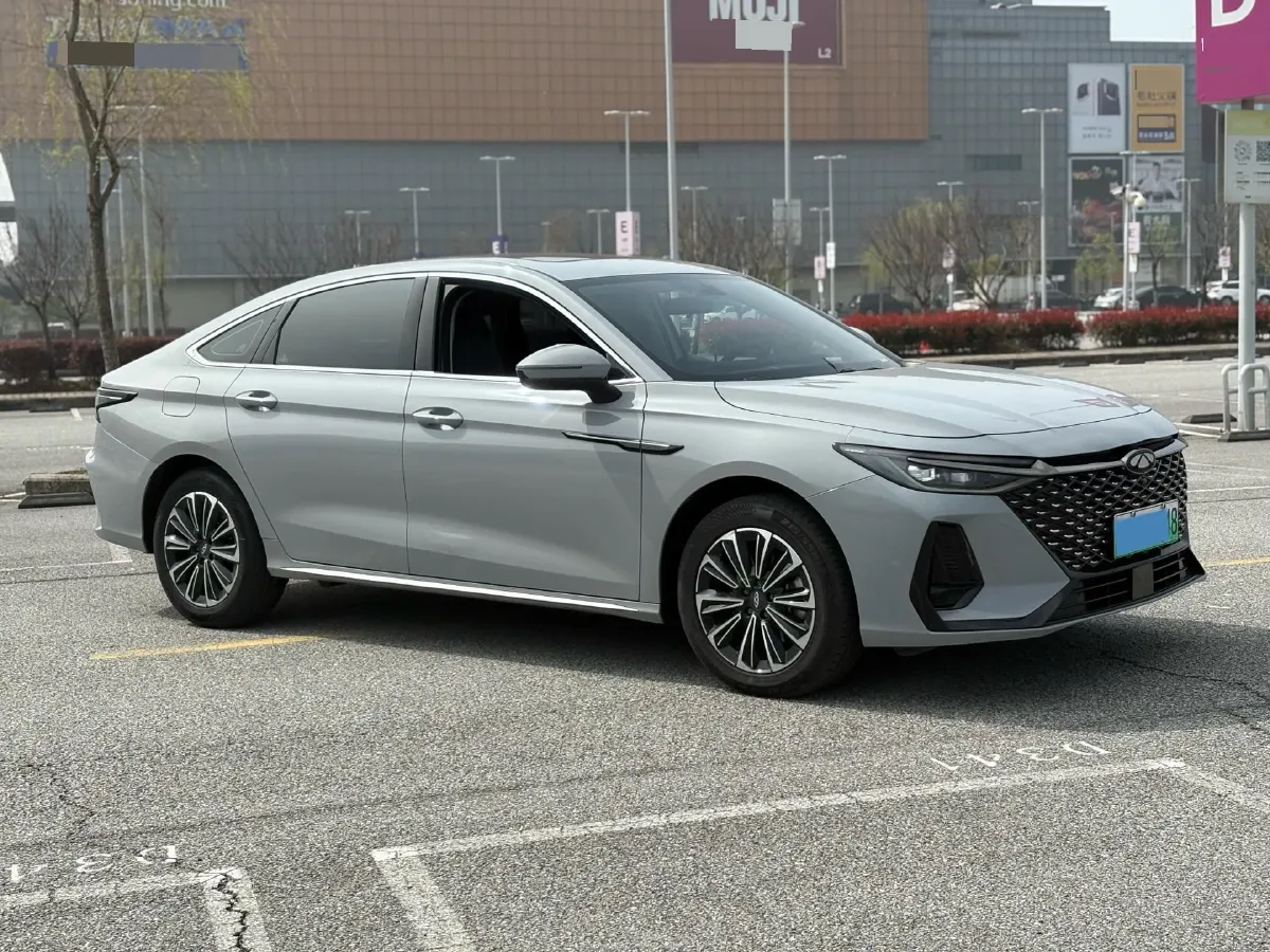 2024 Fulwin FulwinA8 1.5T 156HP L4 1DHT PHEV 18.3KWH,autocango,china used car exporter,china ev exporter,chinese used car exporter,chinese used ev exporter