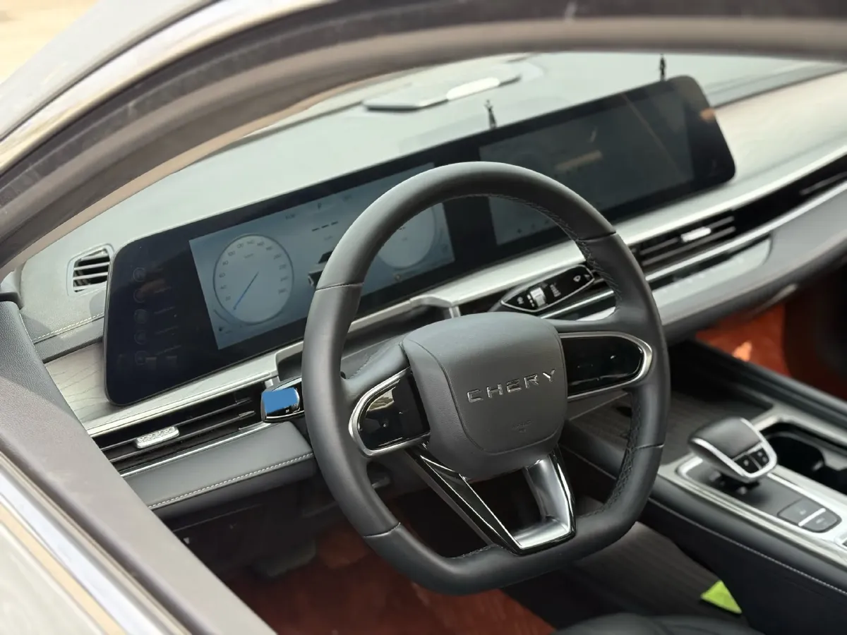 2024 Fulwin FulwinA8 1.5T 156HP L4 1DHT PHEV 18.3KWH,autocango,china used car exporter,china ev exporter,chinese used car exporter,chinese used ev exporter